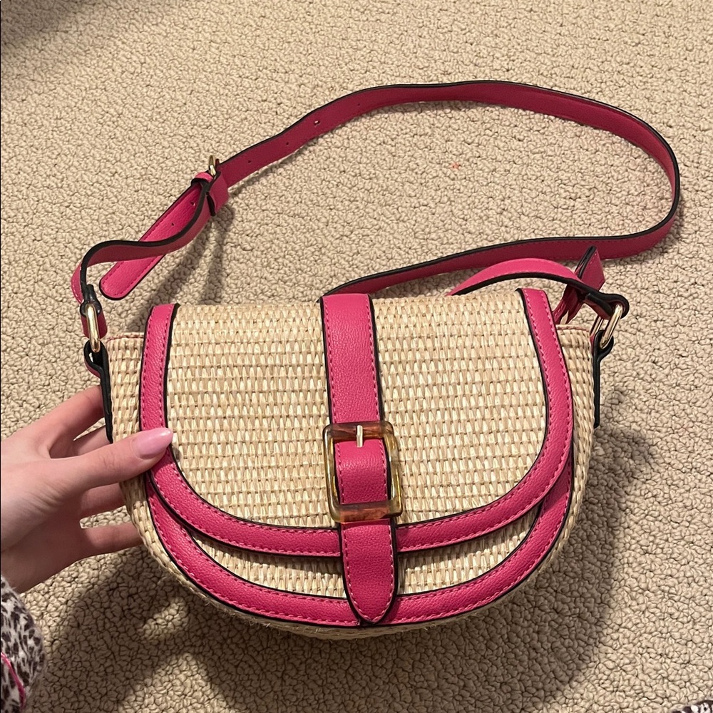 Izzy and Ali Woven Straw Crossbody Bag with Pink Accents